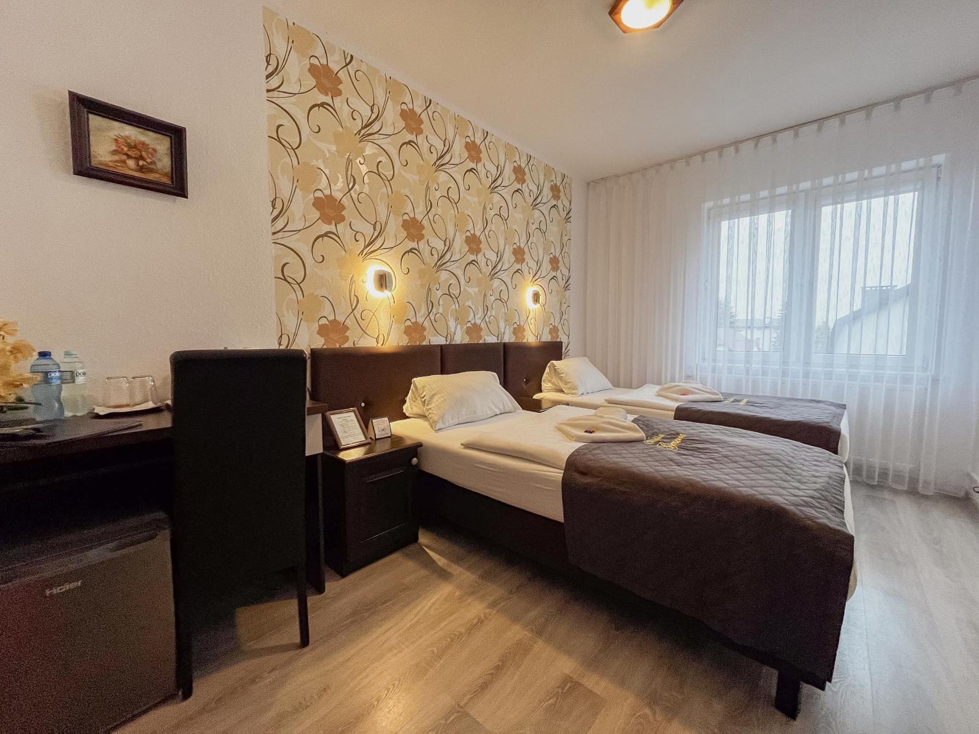 Villa Genevra คอซซาลิน ภายนอก รูปภาพ